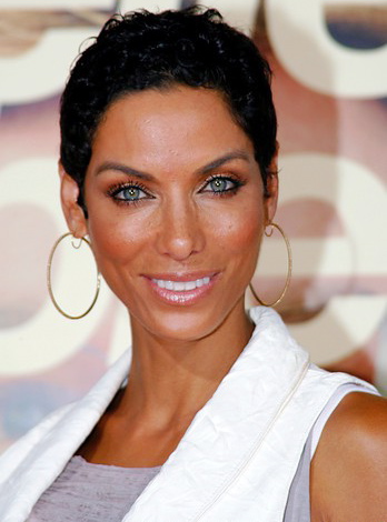 As mother model and jewelry designer the radiantly amazing Nicole Murphy 